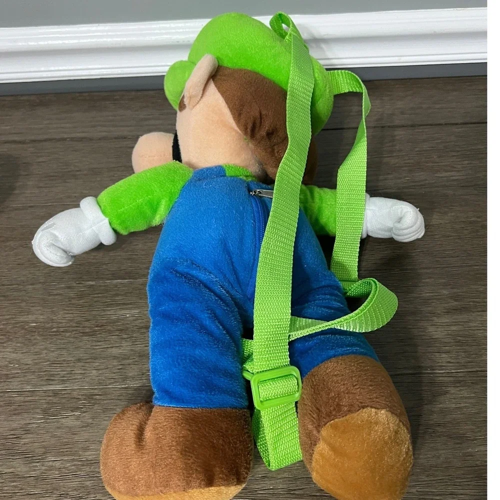 Super Mario Bros Luigi Plush Backpack 18